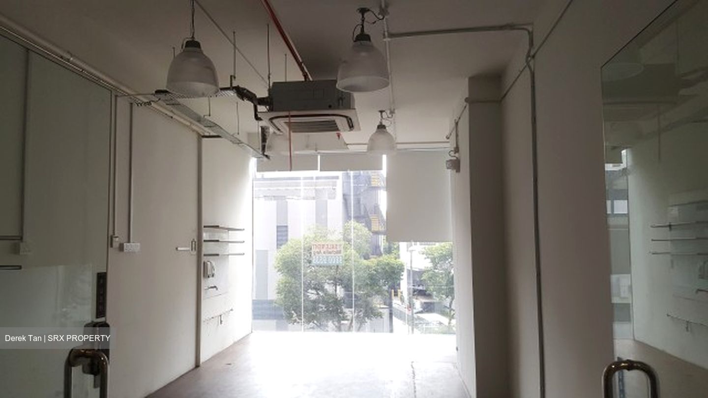 The Commerze@irving (D13), Shop House #502737361